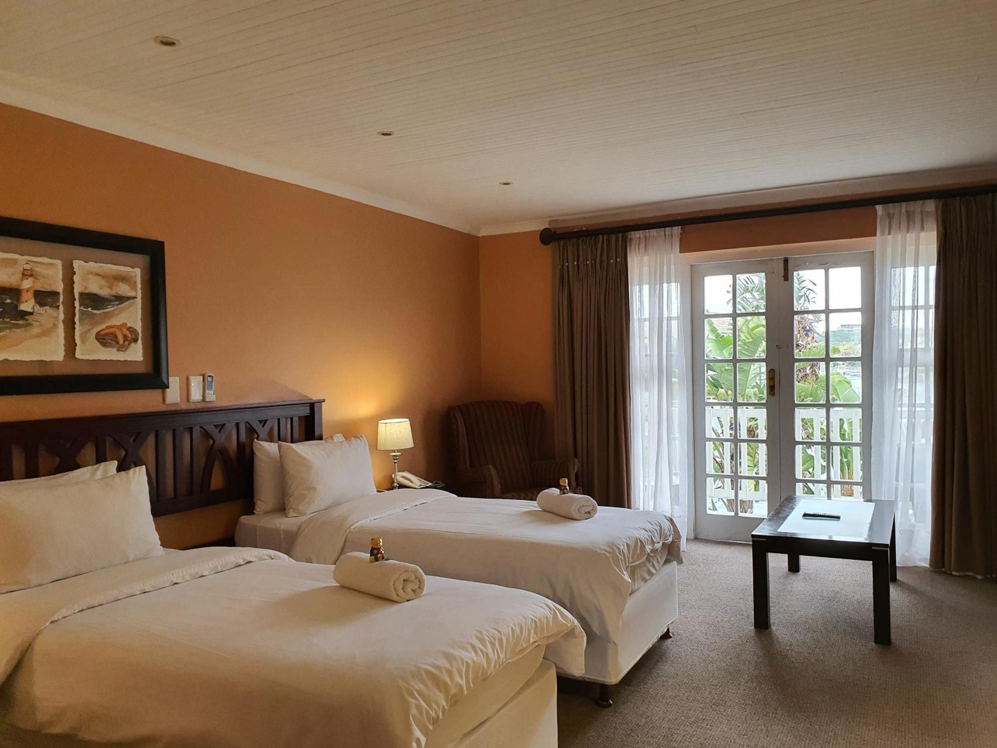Halyards Hotel Port Alfred Buitenkant foto