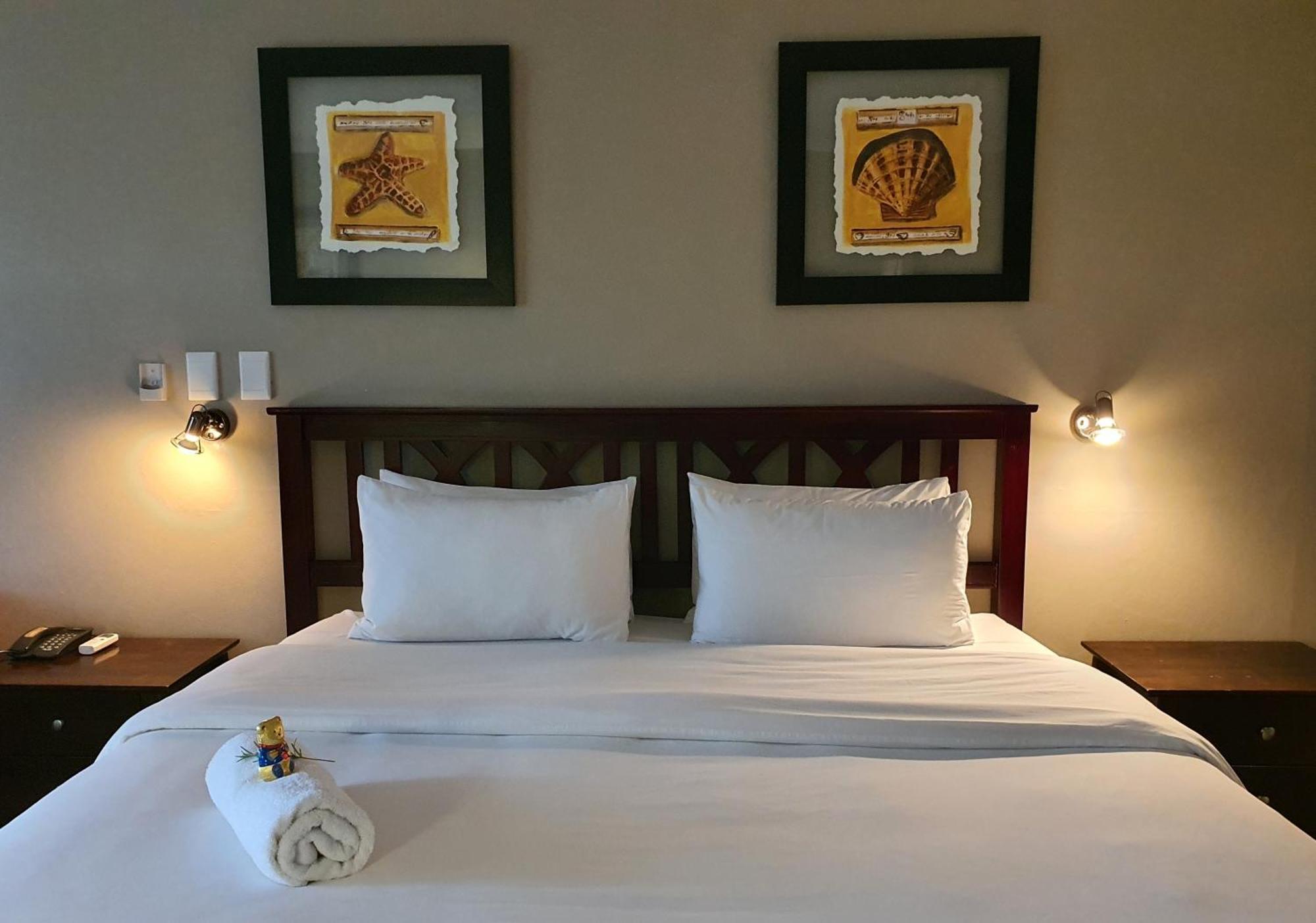 Halyards Hotel Port Alfred Buitenkant foto